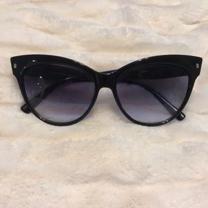 ☀️Cat Eye Sunglasses☀️